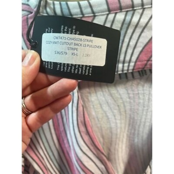 Chaser Women's Multicolor Striped Pullover Sweater Cutout Back Size S - Picture 5 of 6